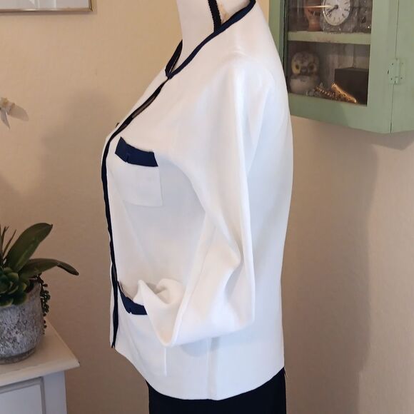 Winser London Elegant White Sweater/Jacket with Navy Accents. Preppy. Nautical. - Picture 5 of 10